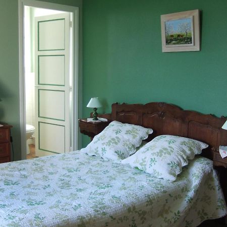 Petiville  Ferme De La Riviere Bed & Breakfast エクステリア 写真